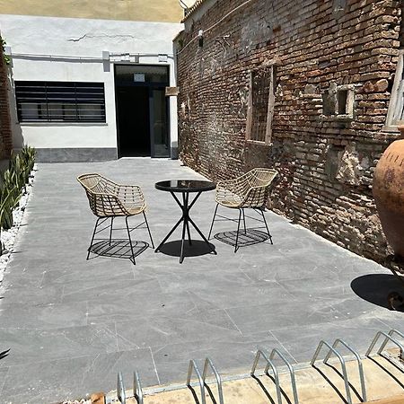 Centro Estudio Trinidad Malaga 3 Eksteriør billede